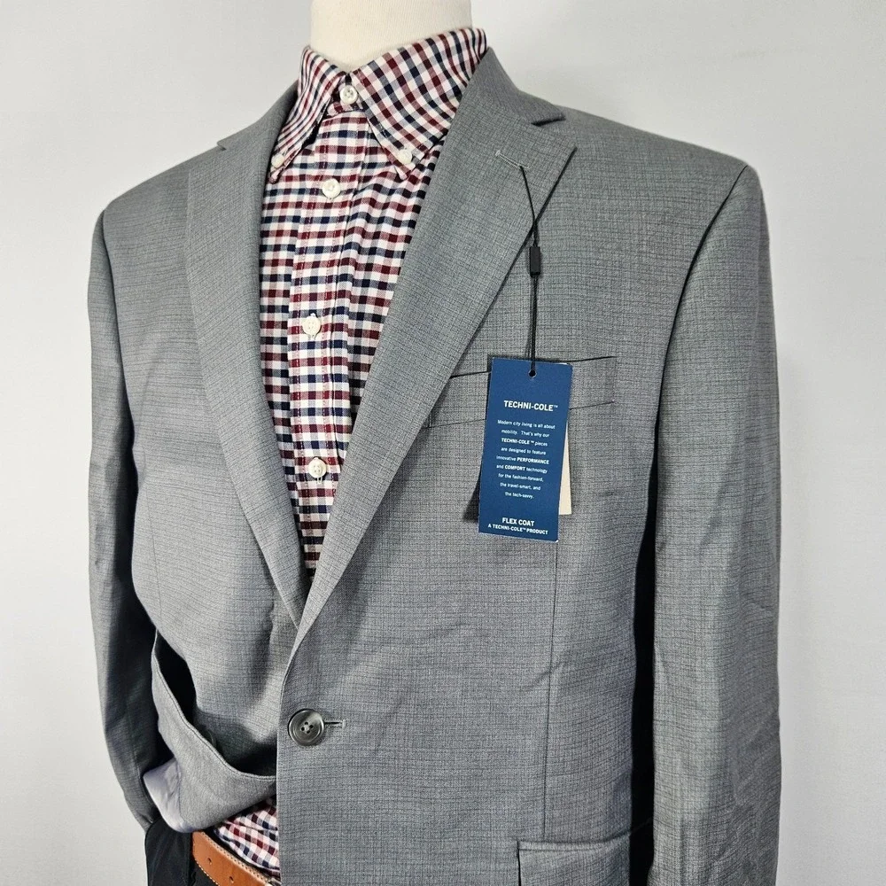 Kenneth Cole Men's Sport Coat Blazer Two Button Gray Techi-cole 44R NEW WITH TAG